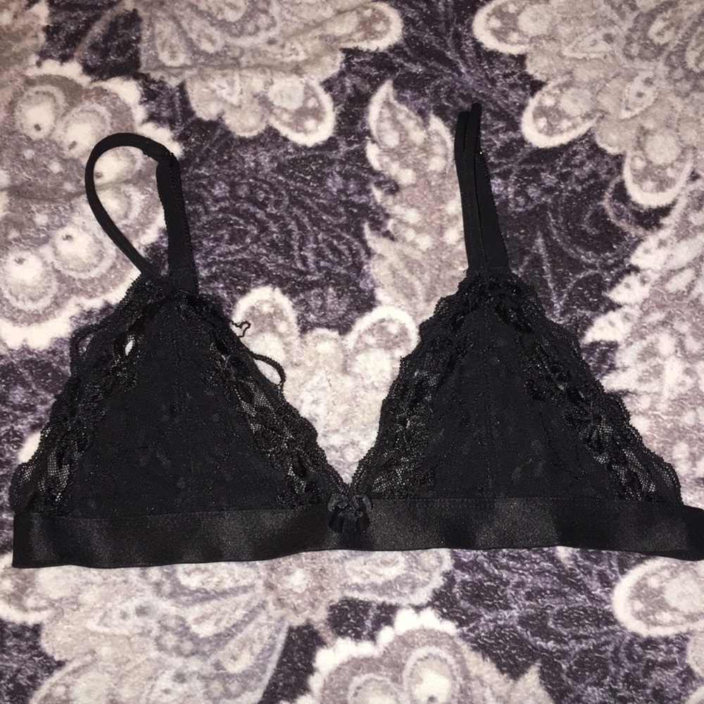 Black Floral Bralette